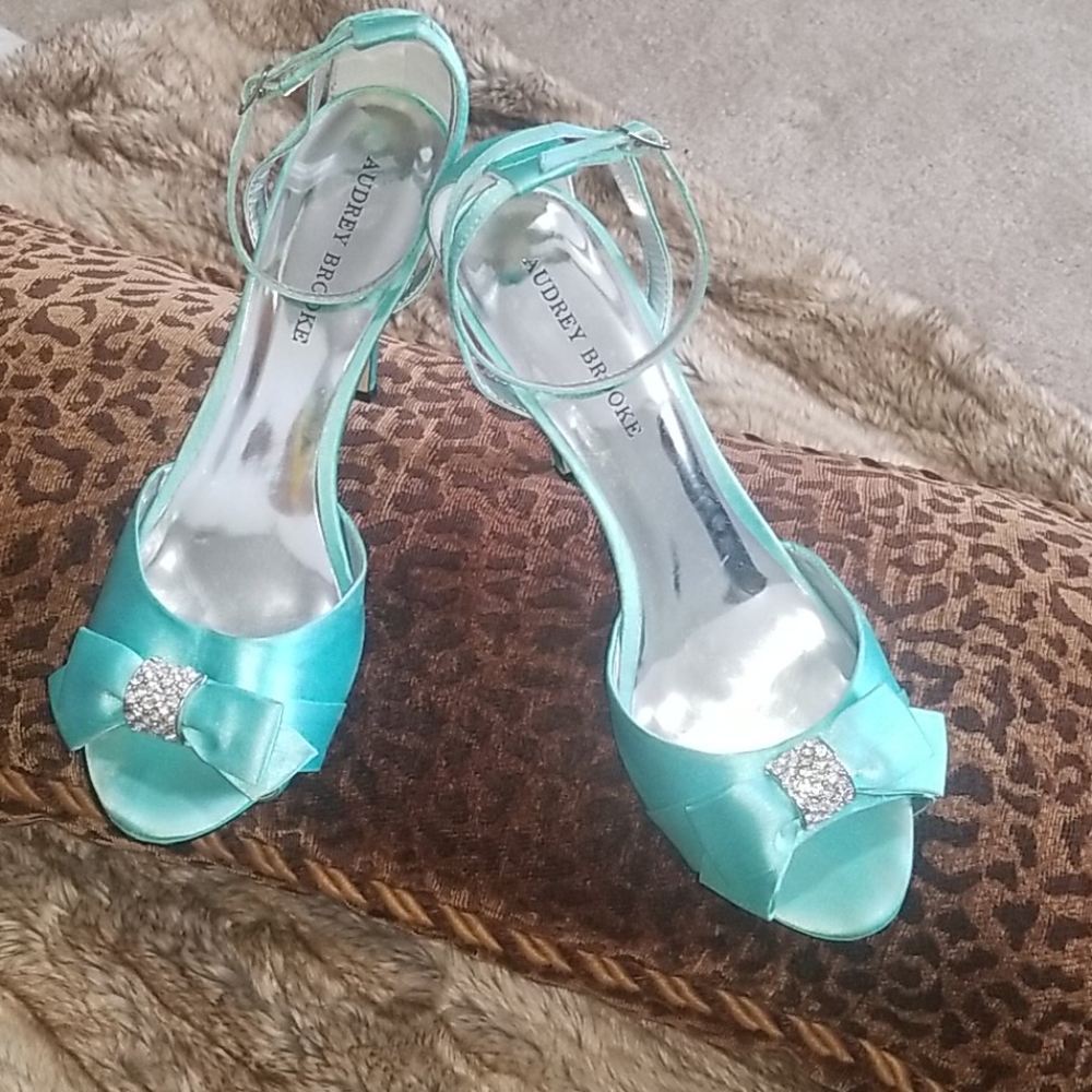 Peep Toe Sandals